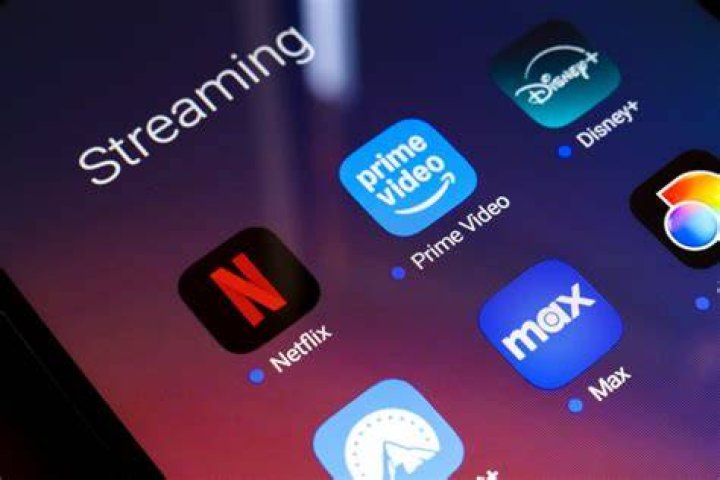 Adult community streaming platform user interaction