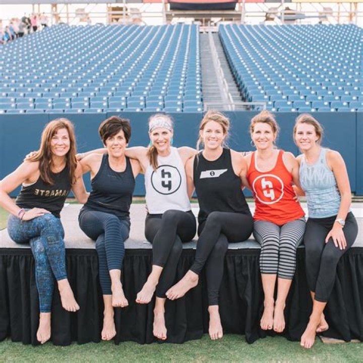 Candid photography of activewear in public settings
