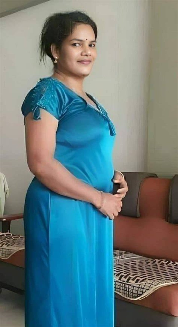 Desi aunty adult content niche India