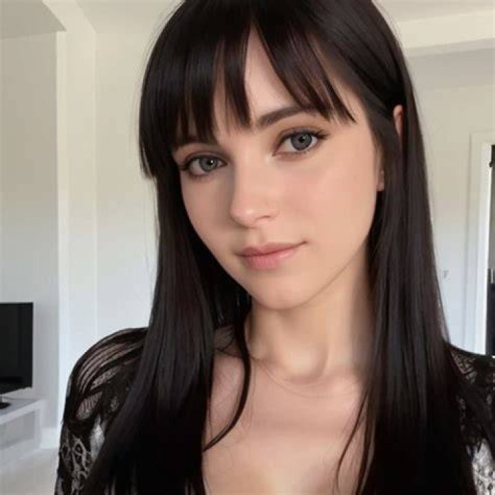 Reddit adult model subreddit vs dedicated adult forum